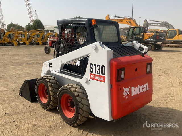 2011 Bobcat S130 - Skid steer loader: picture 3 2011 Bobcat S130 - Skid steer loader: picture 3