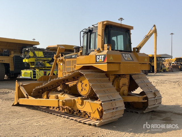 2011 Cat D6TLGP - Bulldozer: picture 3 2011 Cat D6TLGP - Bulldozer: picture 3