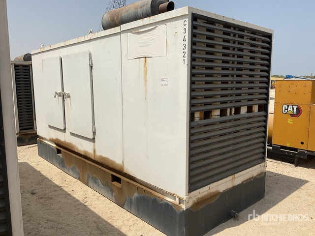 2011 Cummins 344 kVA Skid-Mounted (Inoperable) Generator Set - Generator set: picture 4 2011 Cummins 344 kVA Skid-Mounted (Inoperable) Generator Set - Generator set: picture 4