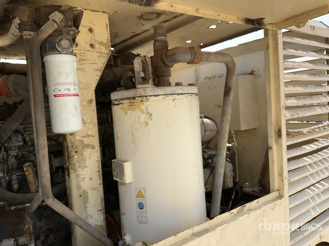 2011 Ingorsol 9235 Skid-Mounted (Inoperable) Air Compressor - Air compressor: picture 5 2011 Ingorsol 9235 Skid-Mounted (Inoperable) Air Compressor - Air compressor: picture 5