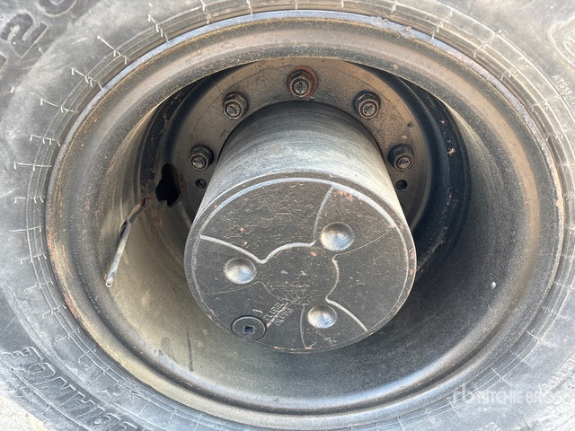 Excavator 2014 Cat M318D: picture 6 Excavator 2014 Cat M318D: picture 6