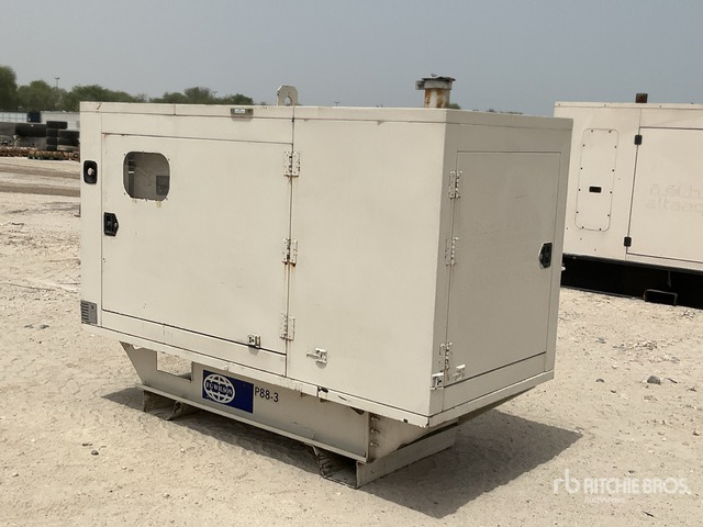 2014 FG Wilson P88 3 100 kVA Skid-Mounted (Inoperable) Generator Set - Generator set: picture 3 2014 FG Wilson P88 3 100 kVA Skid-Mounted (Inoperable) Generator Set - Generator set: picture 3
