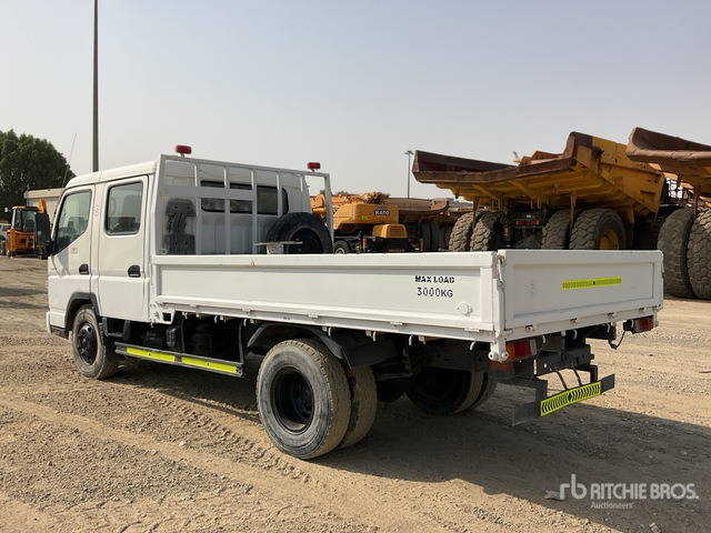 2014 Mitsubishi Canter 4x2 Crew Cab Flatbed Truck - Dropside/ Flatbed truck: picture 3 2014 Mitsubishi Canter 4x2 Crew Cab Flatbed Truck - Dropside/ Flatbed truck: picture 3