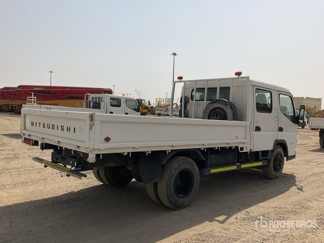 2014 Mitsubishi Canter 4x2 Crew Cab Flatbed Truck - Dropside/ Flatbed truck: picture 4 2014 Mitsubishi Canter 4x2 Crew Cab Flatbed Truck - Dropside/ Flatbed truck: picture 4