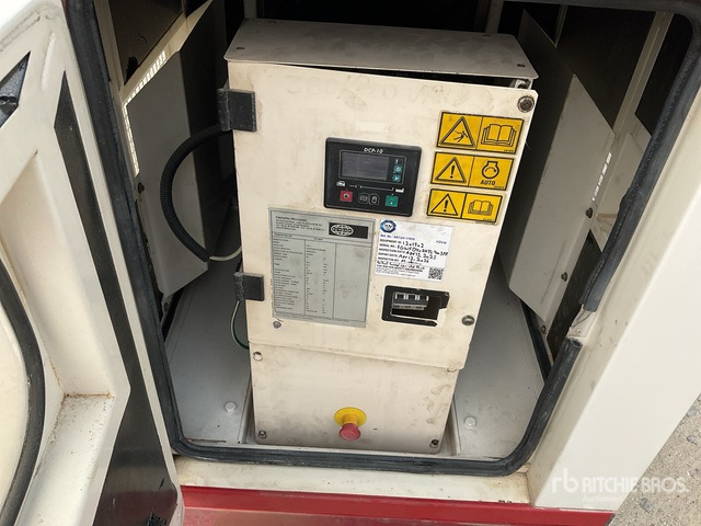 2016 FG Wilson F22-1 26 kVA Skid-Mounted Generator Set - Generator set: picture 4 2016 FG Wilson F22-1 26 kVA Skid-Mounted Generator Set - Generator set: picture 4
