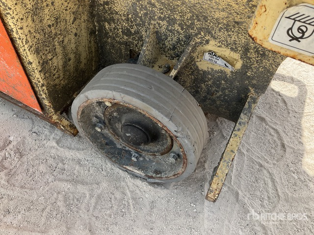 2016 JLG 1932RS Electric Scissor Lift - Scissor lift: picture 4 2016 JLG 1932RS Electric Scissor Lift - Scissor lift: picture 4