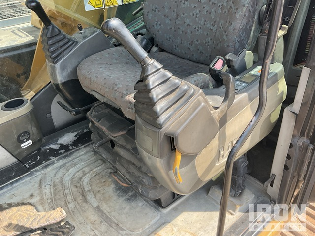 2017 Cat 336D2 L - Crawler excavator: picture 5 2017 Cat 336D2 L - Crawler excavator: picture 5