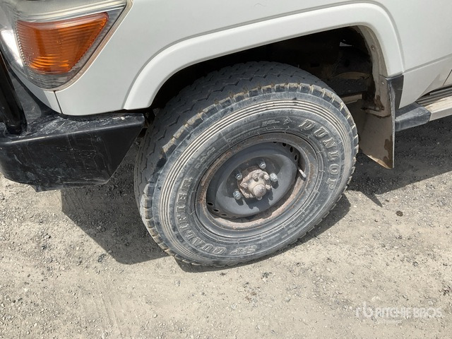 2019 Toyota Land Cruiser 76L 4x4 SUV - SUV: picture 5 2019 Toyota Land Cruiser 76L 4x4 SUV - SUV: picture 5