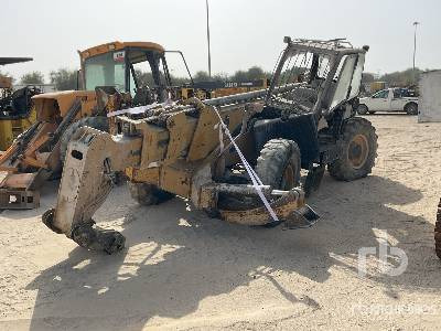 CAT TH580B - Telescopic handler: picture 1 CAT TH580B - Telescopic handler: picture 1