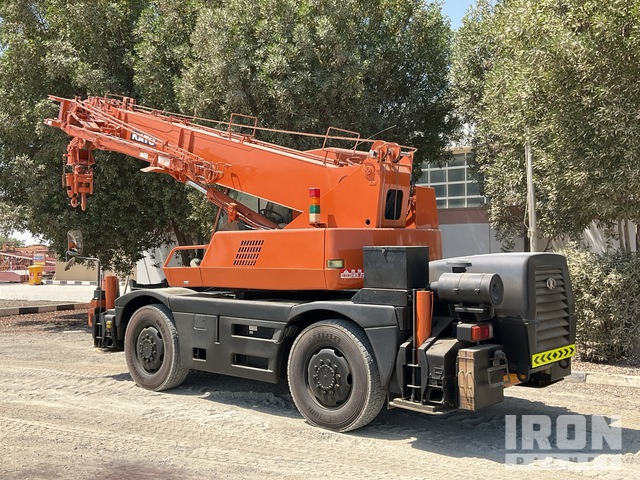 Kato KR10H Rough Terrain Crane - Rough terrain crane: picture 4 Kato KR10H Rough Terrain Crane - Rough terrain crane: picture 4