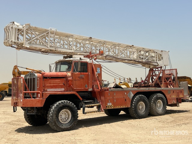 Kenworth - Mobile crane: picture 2 Kenworth - Mobile crane: picture 2
