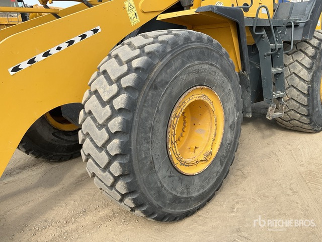Komatsu WA470-6 - Wheel loader: picture 5 Komatsu WA470-6 - Wheel loader: picture 5