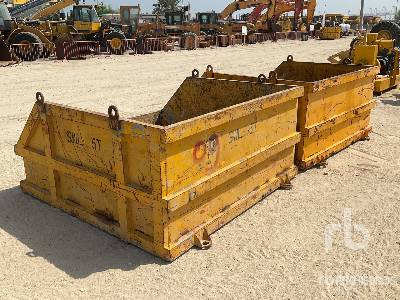 MSB Quantity of (2) Skip Bins - Excavator bucket: picture 4 MSB Quantity of (2) Skip Bins - Excavator bucket: picture 4