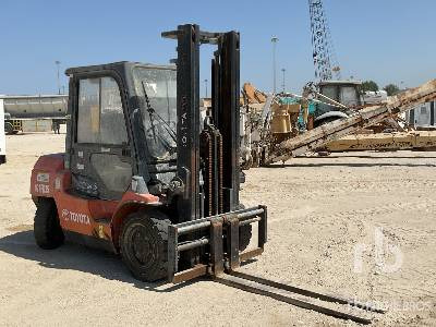 TOYOTA FD35 3.5 ton (Inoperable) - Forklift: picture 4 TOYOTA FD35 3.5 ton (Inoperable) - Forklift: picture 4