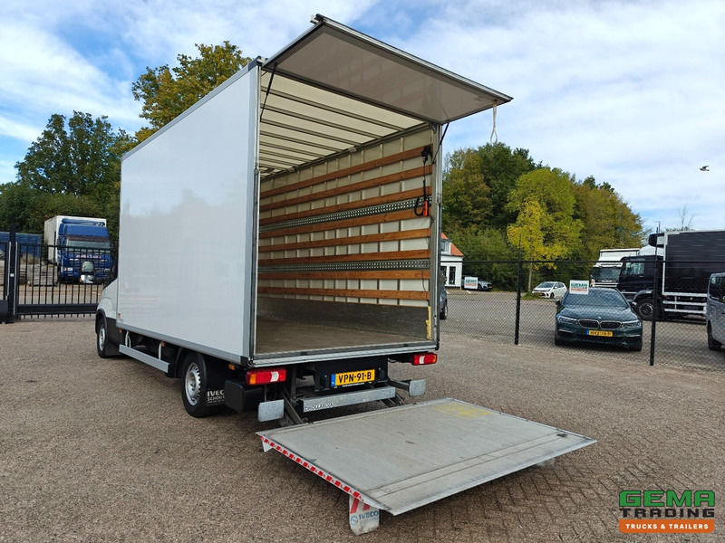 Iveco 35S18 Hi-Matic 4x2 Dagcab Euro6E - Gesloten Bak 4.2M - Laadklep 1000KG - Navi - 03/2026 APK - Box van: picture 5 Iveco 35S18 Hi-Matic 4x2 Dagcab Euro6E - Gesloten Bak 4.2M - Laadklep 1000KG - Navi - 03/2026 APK - Box van: picture 5