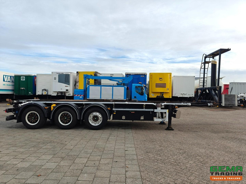 Container transporter/ Swap body semi-trailer LAG O-3-CC 3 Assen MB -  30FT Kiepchassis - Rotary Feeder - Koeler - 5490KG: picture 16