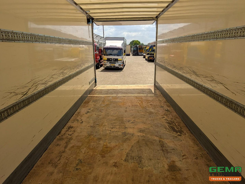 Mercedes-Benz Antos 2027 4x2 Dagcab Euro6C - GeslotenBak 7.6m - Laadklep 2000KG on lease Mercedes-Benz Antos 2027 4x2 Dagcab Euro6C - GeslotenBak 7.6m - Laadklep 2000KG: picture 10