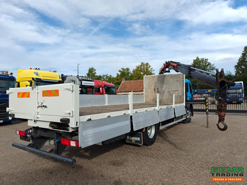 Renault Premium Lander 340 4x2 Dagcab Euro5 - Retarder - Open Laadbak 7.8M  + Palfinger PK12002-EH - RadioGrafisch - Dropside/ Flatbed truck, Crane truck: picture 2 Renault Premium Lander 340 4x2 Dagcab Euro5 - Retarder - Open Laadbak 7.8M  + Palfinger PK12002-EH - RadioGrafisch - Dropside/ Flatbed truck, Crane truck: picture 2