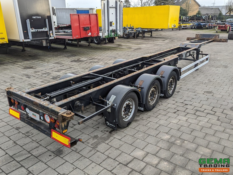 Renders ROC 12.27 CC 3-Assen MB - Schijfremmen - Achterschuiver - 40/45FT - Container transporter/ Swap body semi-trailer: picture 3 Renders ROC 12.27 CC 3-Assen MB - Schijfremmen - Achterschuiver - 40/45FT - Container transporter/ Swap body semi-trailer: picture 3