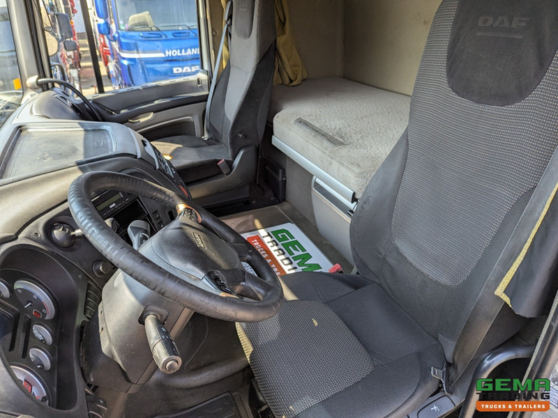 Tractor unit DAF FT XF105.460 4x2 Superspacecab Euro5 EEV - Retarder - Dubbele tanks: picture 13