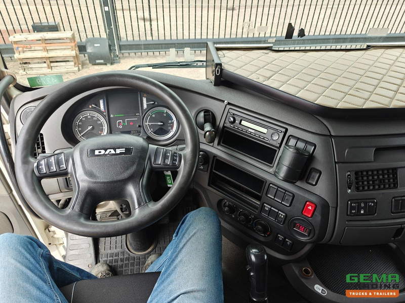 Tractor unit DAF FT XF460 4x2 SuperSpaceCab Euro6 - Handgeschakeld - Dubbele Tanks - 800.000km: picture 14
