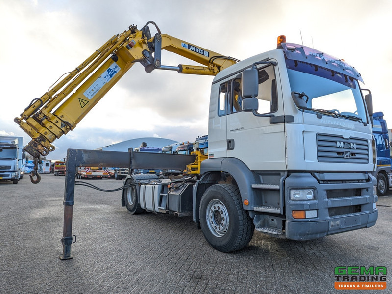 MAN TGA 18.410 4x2 LX Euro3 - MKG HLK225HP 4510KG - RadioGrafisch - Tractor unit: picture 2 MAN TGA 18.410 4x2 LX Euro3 - MKG HLK225HP 4510KG - RadioGrafisch - Tractor unit: picture 2