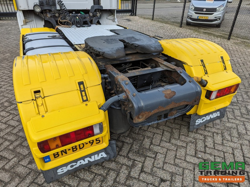 Tractor unit Scania P114-340 LA 4x2 CP19 Euro3 Manual - Side Skirts - Toolbox (T1350): picture 16