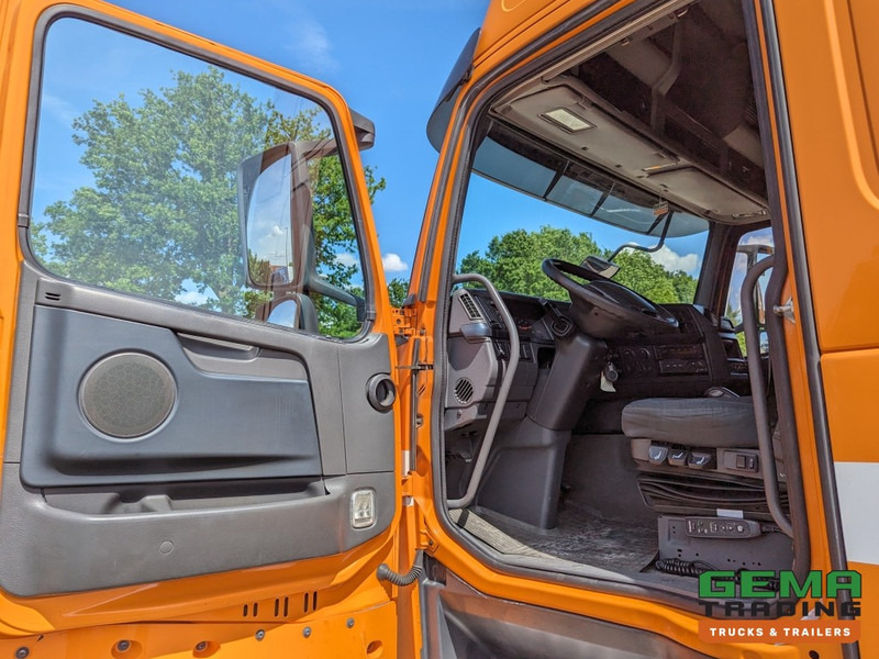 Tractor unit Volvo FH420 4x2 Euro5 FH420 4x2 Globetrotter Euro5 - XLOW: picture 11