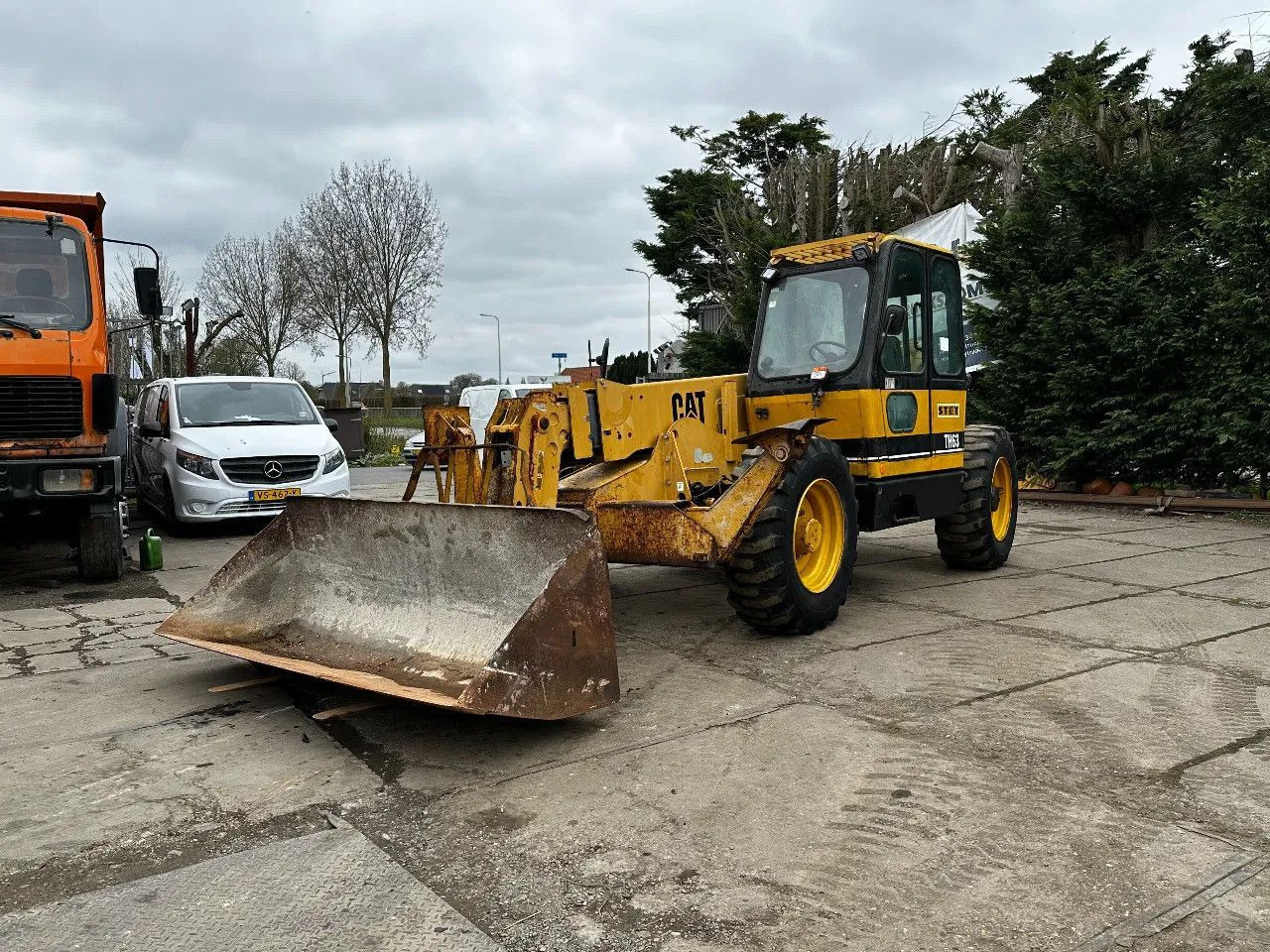 CAT Caterpillar TH63 4X4X4 Telehandler - Telescopic handler: picture 2 CAT Caterpillar TH63 4X4X4 Telehandler - Telescopic handler: picture 2