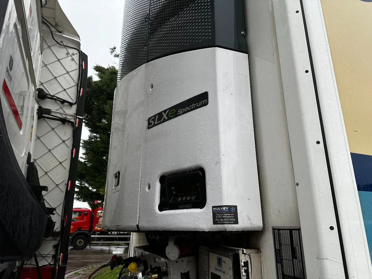 Krone 3 Axle FRIGO Thermoking SLXe trailer H265cm Krone 3 Axle FRIGO Thermoking SLXe trailer H265cm - Refrigerator semi-trailer: picture 3 Krone 3 Axle FRIGO Thermoking SLXe trailer H265cm Krone 3 Axle FRIGO Thermoking SLXe trailer H265cm - Refrigerator semi-trailer: picture 3