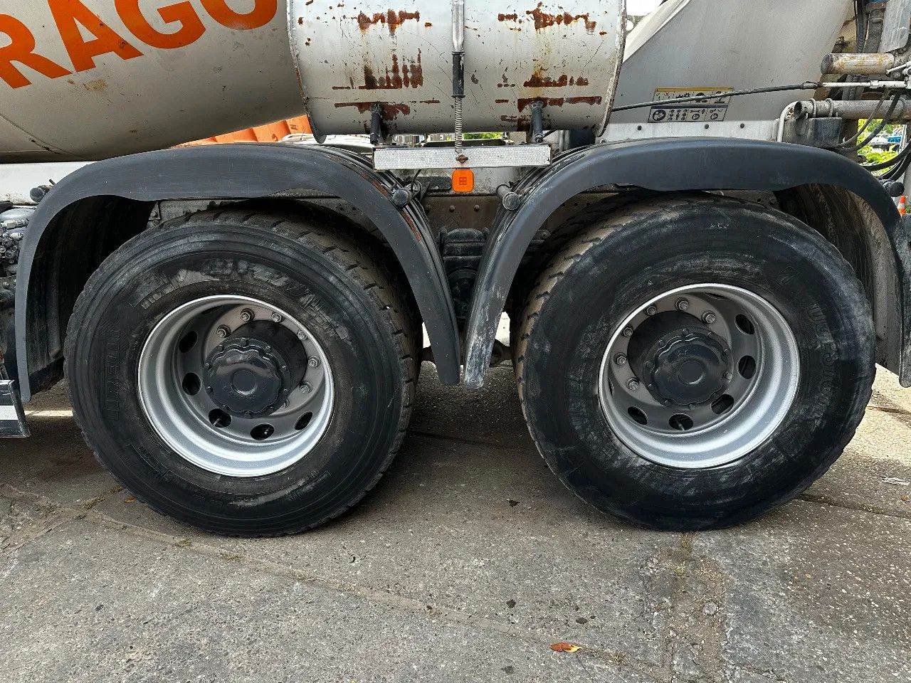 MAN TGA 35.360 8X4 CIFA Beton Mixer Spring/Spring ZF - Concrete mixer truck: picture 5 MAN TGA 35.360 8X4 CIFA Beton Mixer Spring/Spring ZF - Concrete mixer truck: picture 5