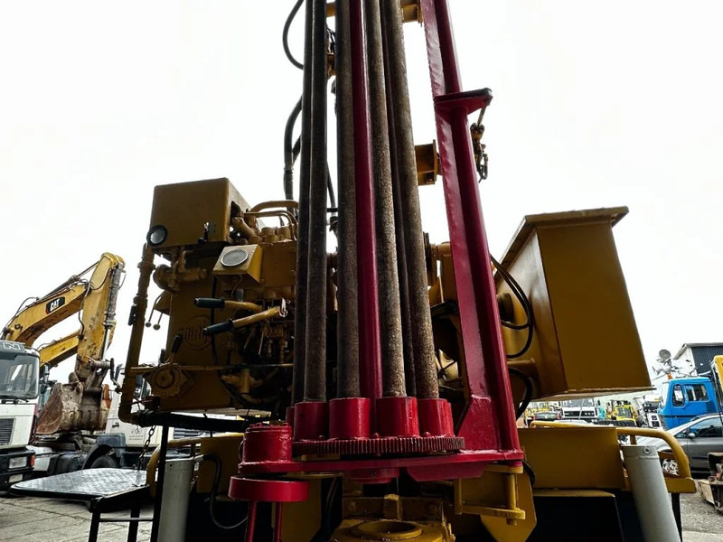 Mercedes-Benz 2028 4X4 DRILLING RIG WIRTH 250M IR AIR COMPRESSOR - Drilling rig: picture 5 Mercedes-Benz 2028 4X4 DRILLING RIG WIRTH 250M IR AIR COMPRESSOR - Drilling rig: picture 5
