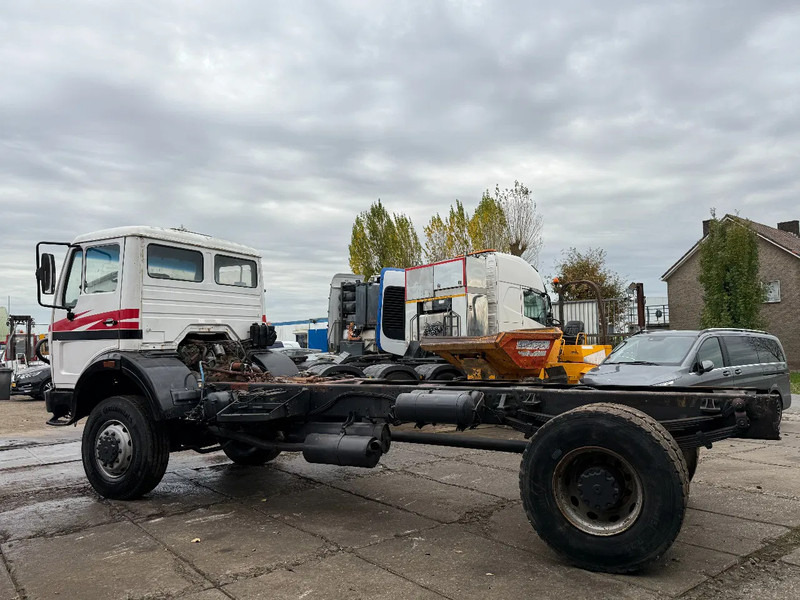 Mercedes-Benz 2036 V10 4X4 Chassis Spring/Spring Manual Gearbox - Cab chassis truck: picture 3 Mercedes-Benz 2036 V10 4X4 Chassis Spring/Spring Manual Gearbox - Cab chassis truck: picture 3