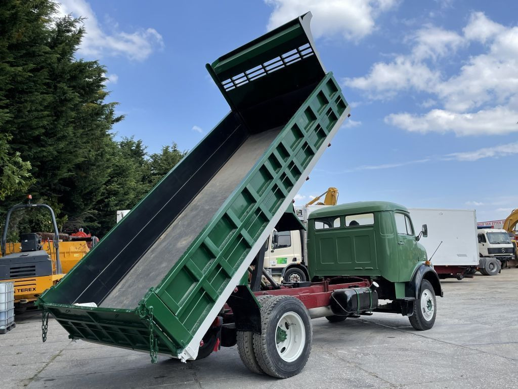 Mercedes-Benz 911 4X2 Tipper Manual Gear Spring/Spring *Top co Mercedes-Benz 911 4X2 Tipper Manual Gear Spring/Spring *Top co - Tipper: picture 4 Mercedes-Benz 911 4X2 Tipper Manual Gear Spring/Spring *Top co Mercedes-Benz 911 4X2 Tipper Manual Gear Spring/Spring *Top co - Tipper: picture 4