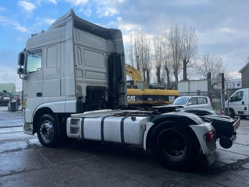 DAF XF 106.460 4X2 Tractor-unit Spring/Air Retarder Euro6 - Tractor unit: picture 3 DAF XF 106.460 4X2 Tractor-unit Spring/Air Retarder Euro6 - Tractor unit: picture 3