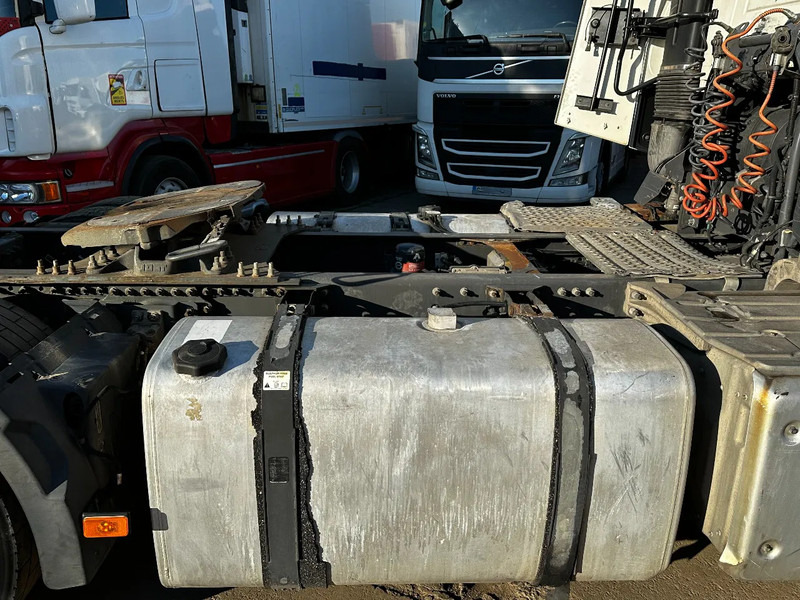 Renault T480 4X2 Tractor-unit Spring/Air D13 Engine Euro6 - Tractor unit: picture 5 Renault T480 4X2 Tractor-unit Spring/Air D13 Engine Euro6 - Tractor unit: picture 5
