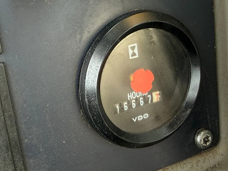 Wheel excavator Volvo L 150 E Wheelloader: picture 16