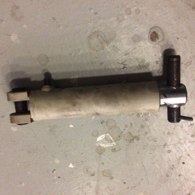 2X Lift cylinder for Linde N20V, Series 132, 1111 - Hydraulic cylinder for Material handling equipment: picture 3 2X Lift cylinder for Linde N20V, Series 132, 1111 - Hydraulic cylinder for Material handling equipment: picture 3