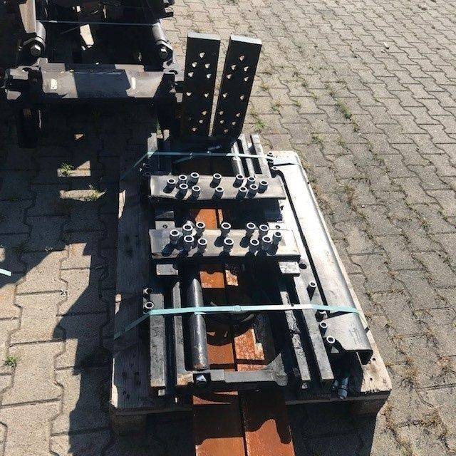 Kaup Fork positioner with sideshift - Attachment: picture 1 Kaup Fork positioner with sideshift - Attachment: picture 1