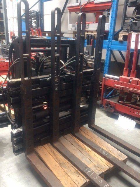Stabau Double Pallet Handlers with Load Extender - Attachment: picture 1 Stabau Double Pallet Handlers with Load Extender - Attachment: picture 1