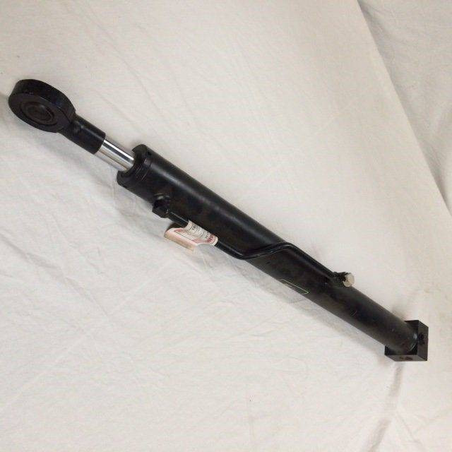 Cylinder, Reach - Hydraulic cylinder for Material handling equipment: picture 1 Cylinder, Reach - Hydraulic cylinder for Material handling equipment: picture 1