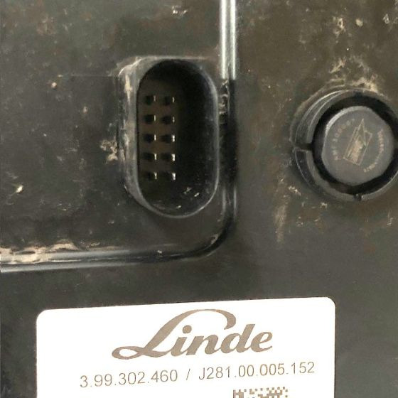 Dispaly for Linde 387 Series - Dashboard for Material handling equipment: picture 4 Dispaly for Linde 387 Series - Dashboard for Material handling equipment: picture 4