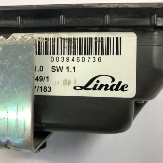 Display for Linde - Dashboard for Material handling equipment: picture 2 Display for Linde - Dashboard for Material handling equipment: picture 2