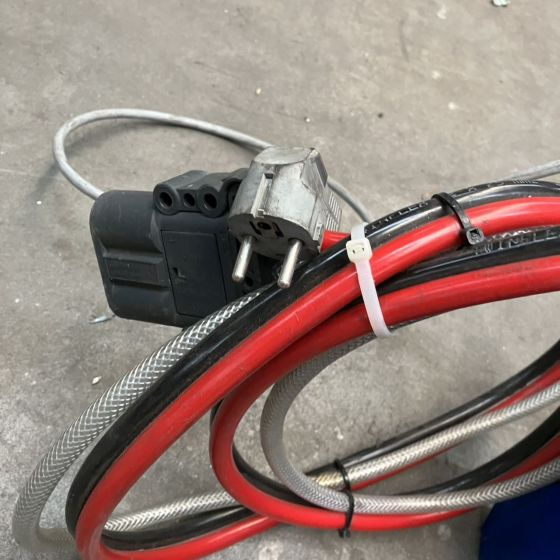 Hawker 24V/80A - Electrical system for Material handling equipment: picture 2 Hawker 24V/80A - Electrical system for Material handling equipment: picture 2