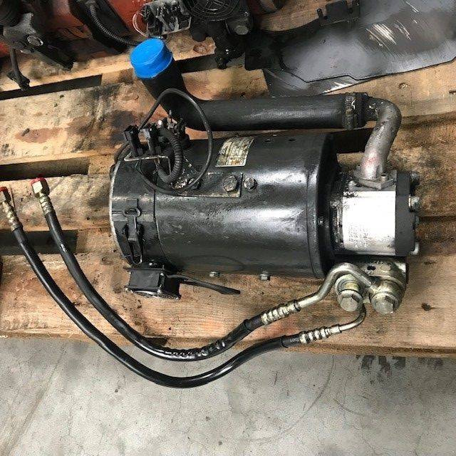 Hydraulic motor for Linde series 335-02 - Hydraulic motor for Material handling equipment: picture 1 Hydraulic motor for Linde series 335-02 - Hydraulic motor for Material handling equipment: picture 1