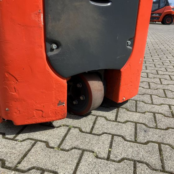 Linde E10 (334) - Electric forklift: picture 5 Linde E10 (334) - Electric forklift: picture 5