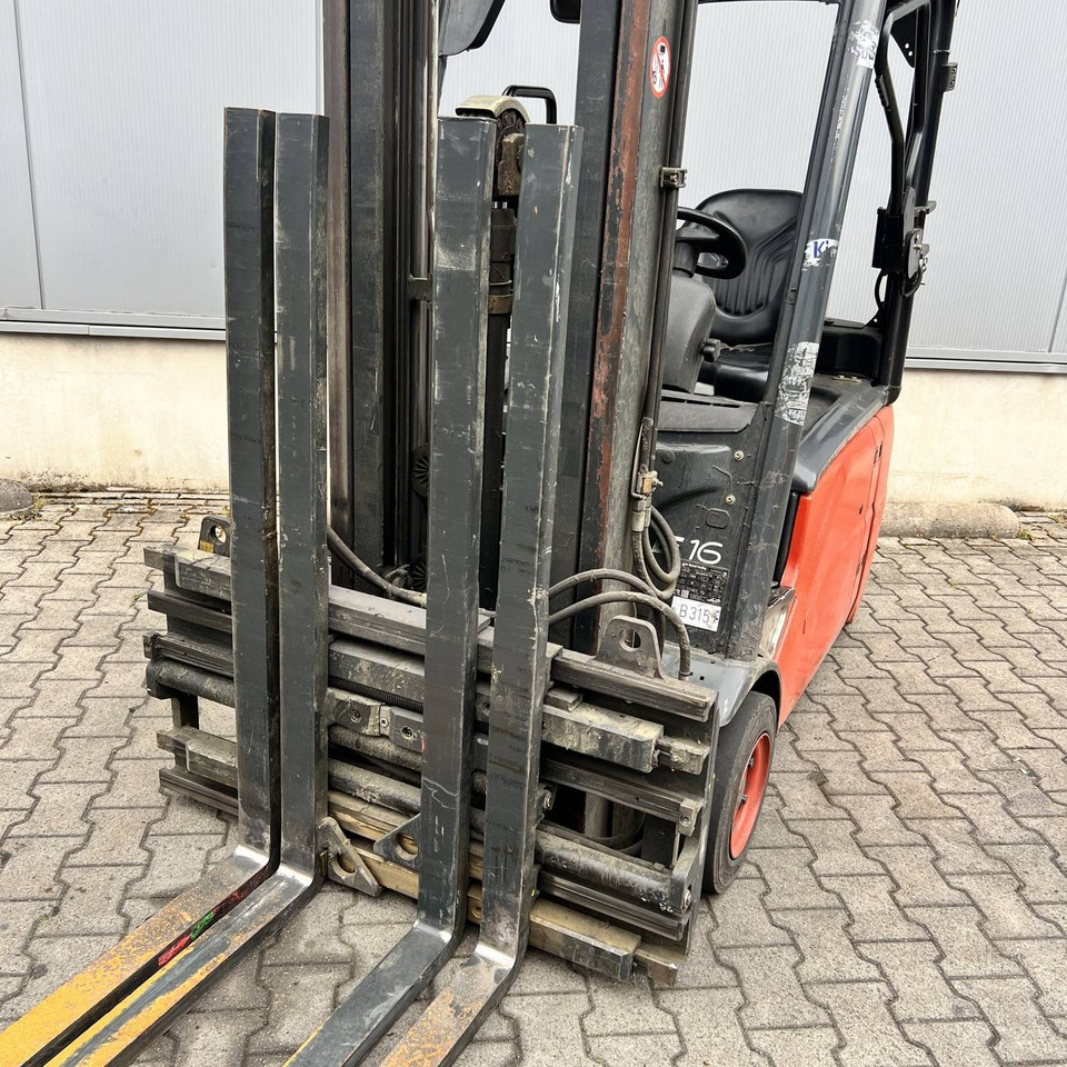 Linde E16 (386) - Electric forklift: picture 4 Linde E16 (386) - Electric forklift: picture 4