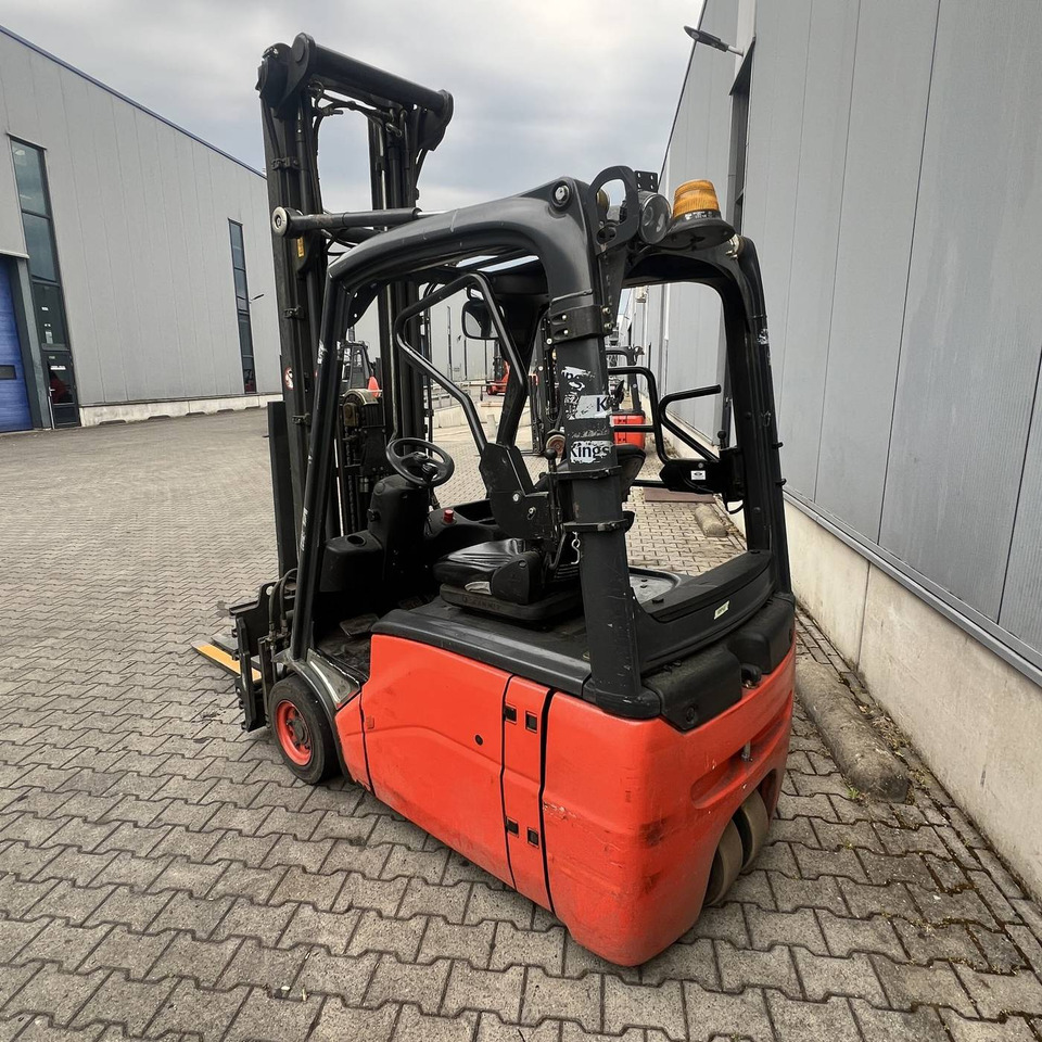 Linde E16 (386) - Electric forklift: picture 2 Linde E16 (386) - Electric forklift: picture 2