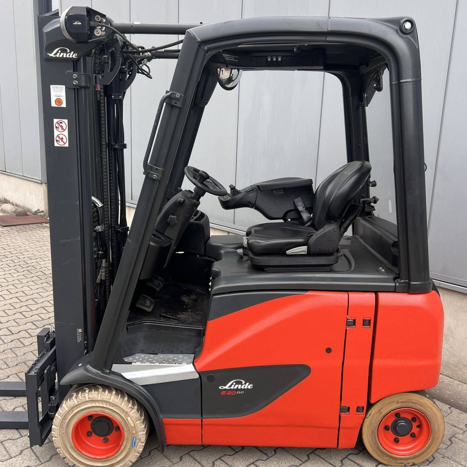 Linde E20PH (386-02) EVO - Electric forklift: picture 2 Linde E20PH (386-02) EVO - Electric forklift: picture 2