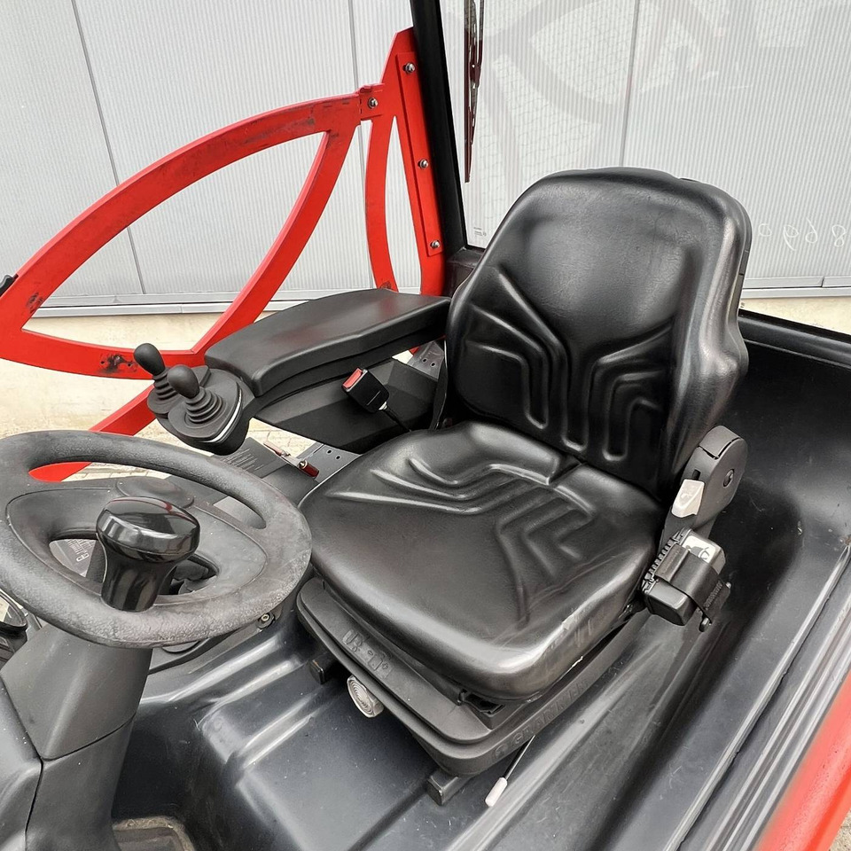 Linde E25S (336-03) - Electric forklift: picture 5 Linde E25S (336-03) - Electric forklift: picture 5